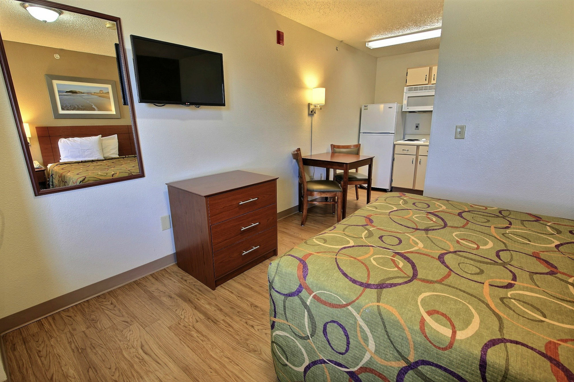 Sun Suites Of Chesapeake Exterior foto